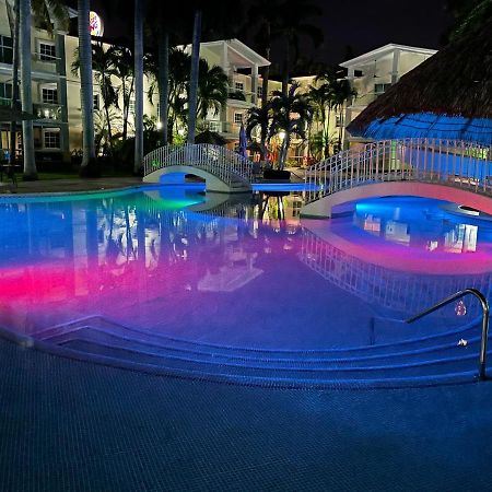 Depa De Dos Recamaras En Acapulco Diamante Frente Arena Gnp Apartman Kültér fotó